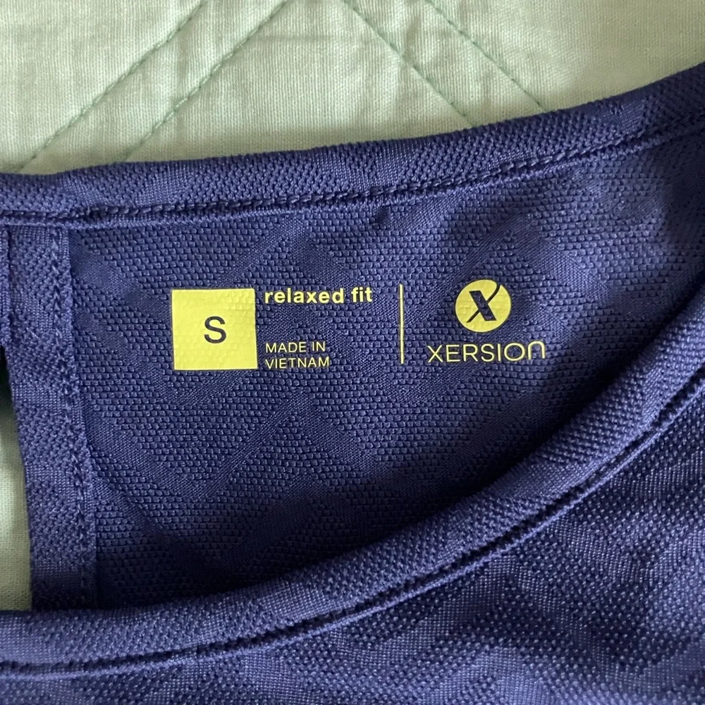Xersion Top - Picture 3 of 5